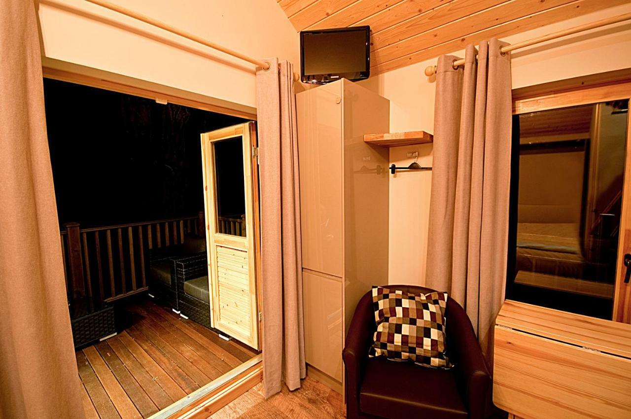 Вилла Alum Chine Log Cabin Борнмут Экстерьер фото